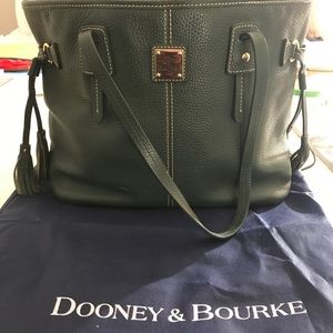 Dooney & Bourke Bag